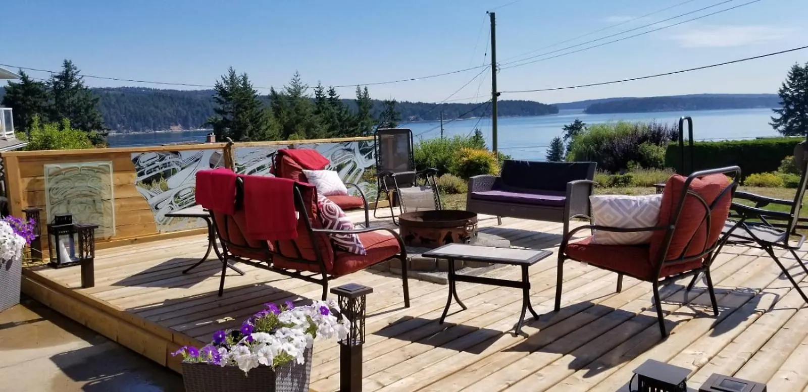 Cozy Quiet Suite With Private Hot Tub With Ocean Views contacts